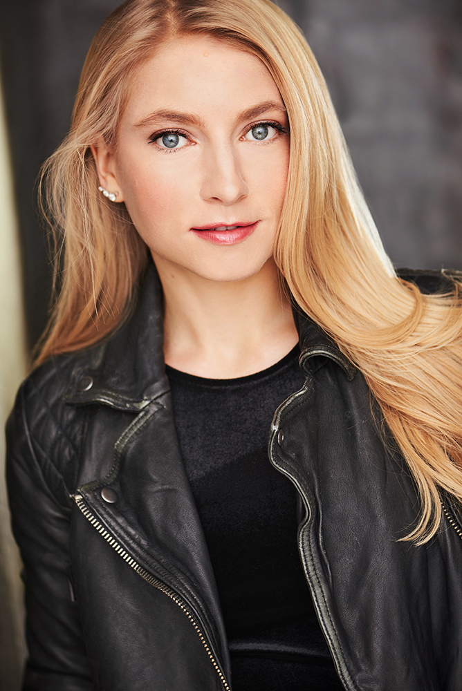 Anna Moore Anna Moore
